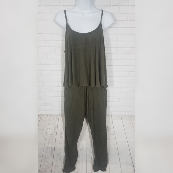 Army Green Sweatpants - Picture 5 of 9